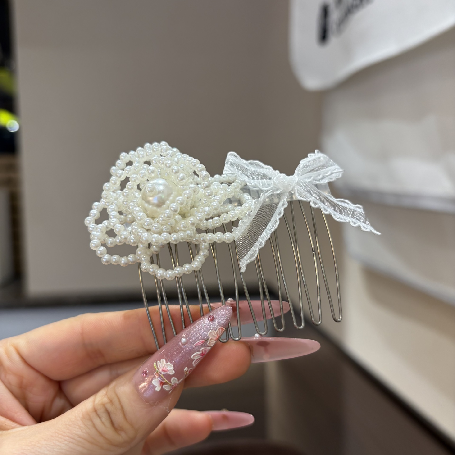 Fashionable floral pearl upsid - Women Accessories Trendy 评论和价格