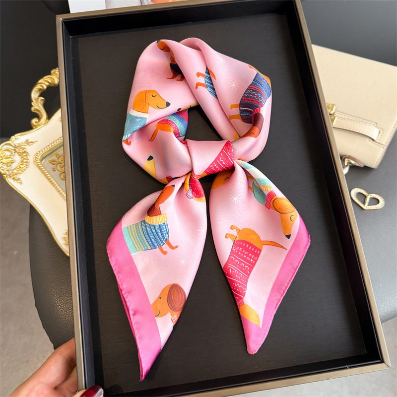 Fashion Wiener Dog Print Banda - Silk Scarf Square 评论和价格